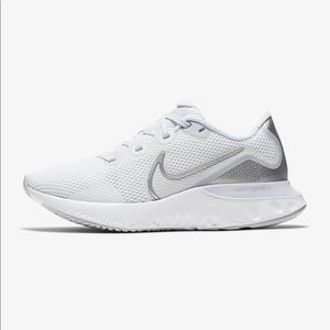 NWOT Nike Renew Run white sneakers